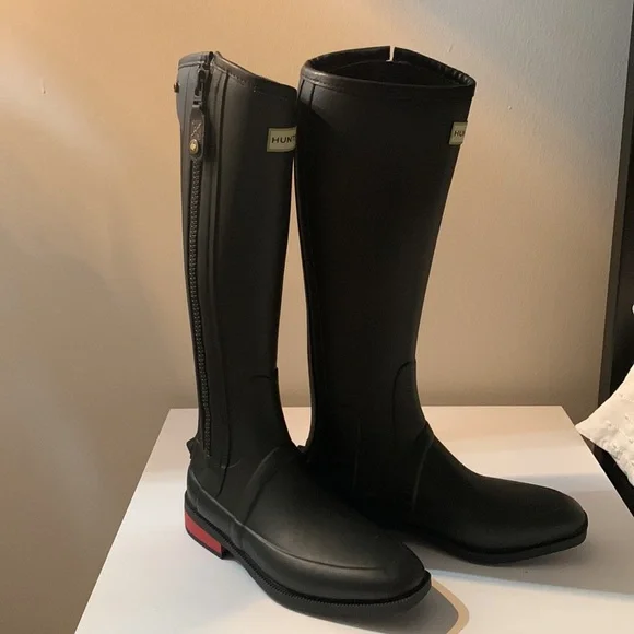 Black Hunter Boots - Picture 13 of 15